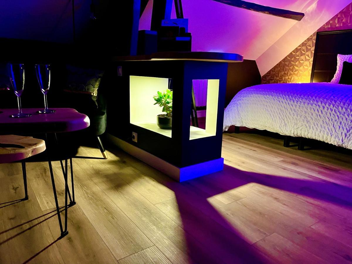 L'Intemporel Suite Spa Champagne-sur-Oise Exterior photo